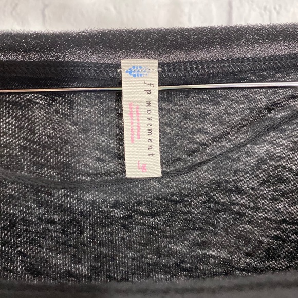 Free People Run in the Sun Tee - Picture 5 of 9